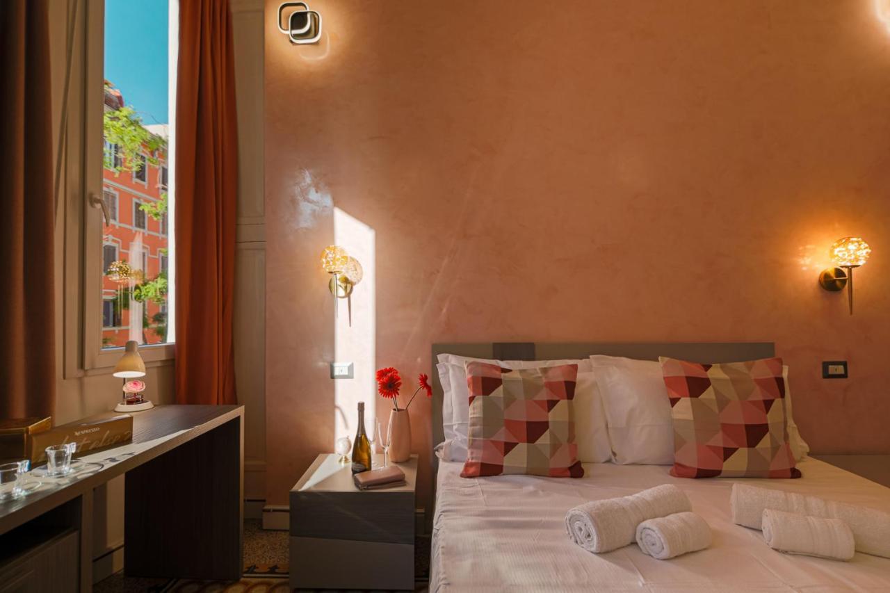 Erreggi Luxury Rooms Rome Exterior photo