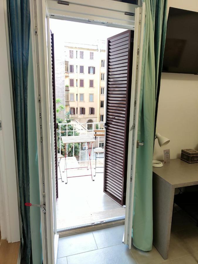 Erreggi Luxury Rooms Rome Exterior photo